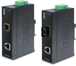 PLANET 10/100Base-TX to 100Base-FX Industrial Media Converter