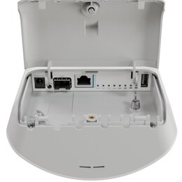 MikroTik mANTBox ax 15s, 5GHz Dual-Band Sektor Antenne, WiFi 6, SFP