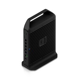 Ubiquiti UniFi Cloud Gateway Industrial