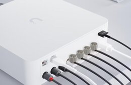 Ubiquiti Unifi PowerAmp Premium Lautsprecherverstärker, weiss