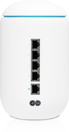 Ubiquiti UniFi Dream Machine, Wi-Fi AP, 4-Port Switch, Security Gateway, 802.11ac Wave2