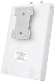 RF elements® EasyBracket™ für ePMP™ 1000 mit Ubiquity Antennen