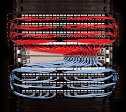 PATCHBOX PATCHBOX®Plus+ mit 24 PATCHBOX® Kassetten/Patchkabel, U/FTP, 1,7m, schwarz