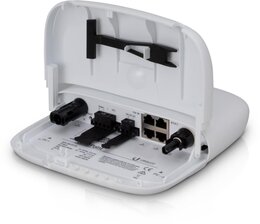 Ubiquiti sunMax SolarPoint, 4x PoE Smart MPPT Charger