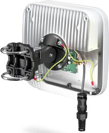 QuWireless QuMax für TRB140, IP67 Outdoor Gehäuse mit LTE Richt-Antenne