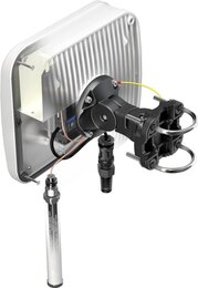 QuWireless QuMax für RUT240/230, IP67 Outdoor Gehäuse mit LTE Richt- & WiFi Antenne