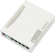 RB260GS 5-port Gigabit Smart Switch, 1x SFP, PoE, SwOS