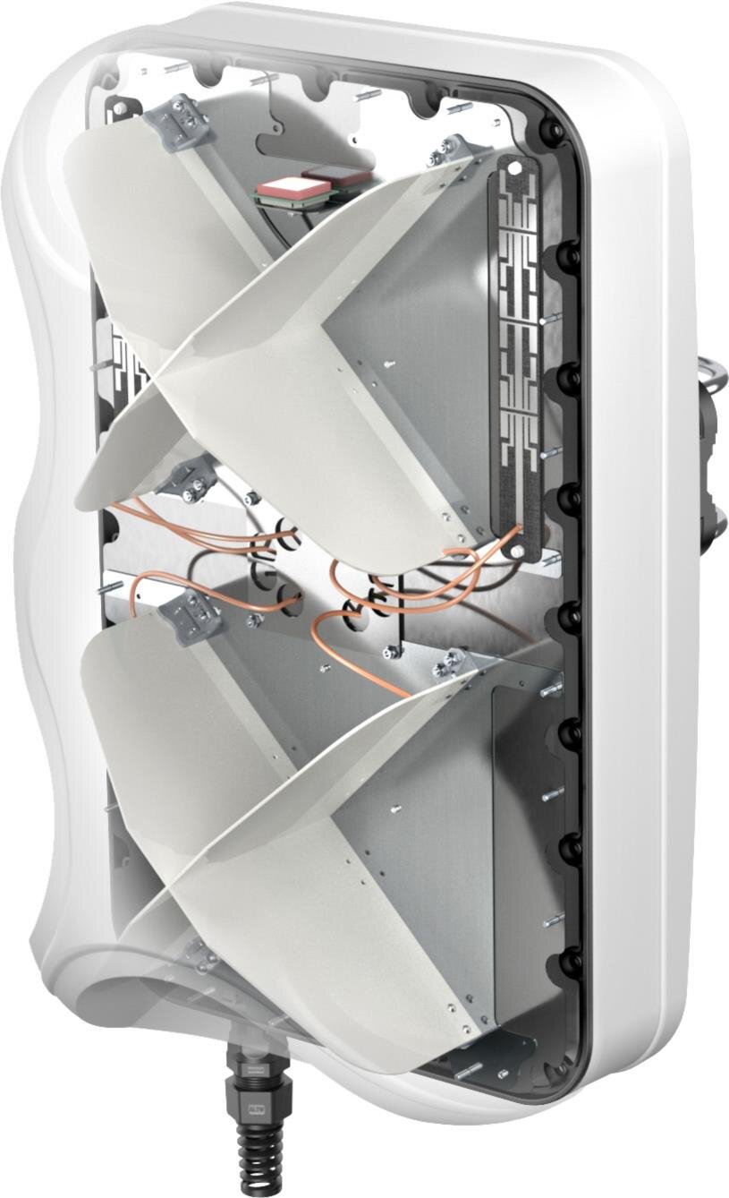 QuMax für RUTX50, IP67 Gehäuse mit Multiband LTE Panel-, WiFi Omni & GPS Antenne