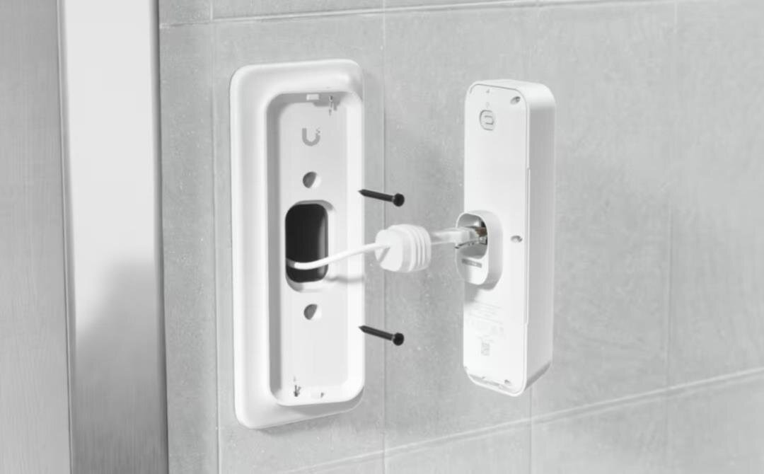 UniFi G4 Doorbell Pro PoE Gang Box Mount, weiss