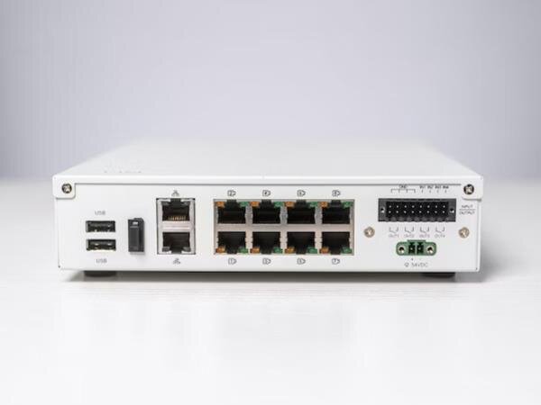 ENVR2 PLUS Appliance, 8 TB / 4 TB