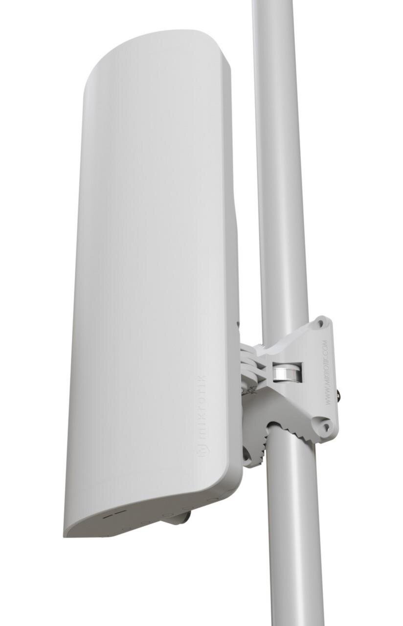mANTBox ax 15s, 5GHz Dual-Band Sektor Antenne, WiFi 6, SFP