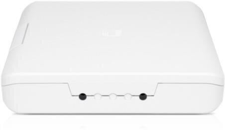 UniFi Switch Flex Utility, wetterfestes Gehäuse, mit PoE Adapter