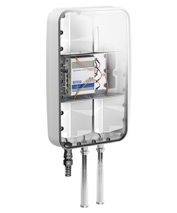QuMax Omni für RUTX50, IP67 Gehäuse mit LTE Omni-, WiFi & GPS Antenne