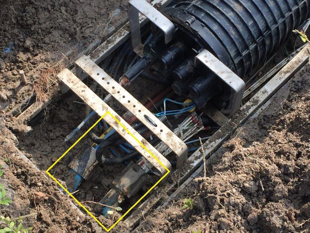 Teilbare Rohrabdichtung für versch. Rohrdurchmesser, für 40mm Rohre