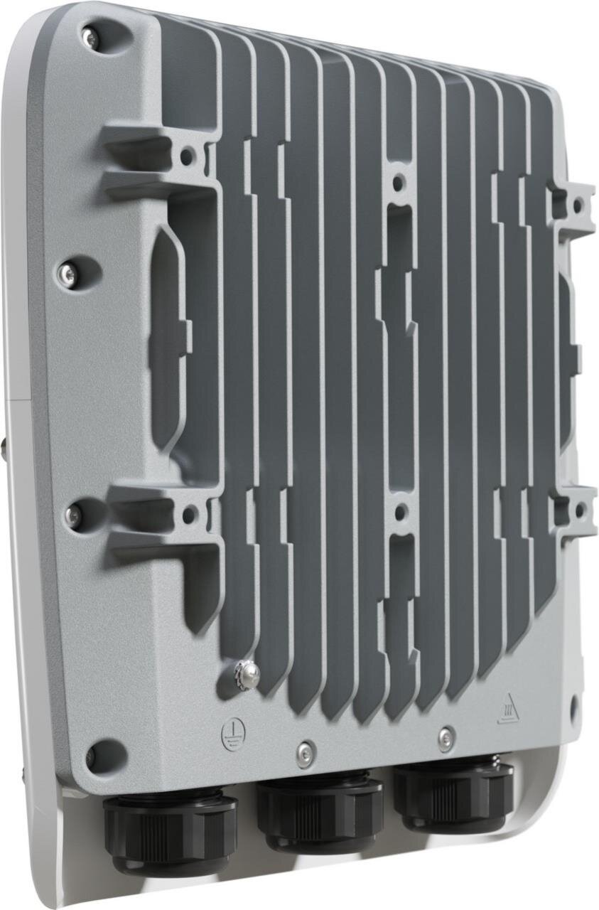 Heavy-Duty Home Outdoor Router, 4-Core, 7x 1GB, 1x 2.5GB, 1x 10GB SFP+, PoE