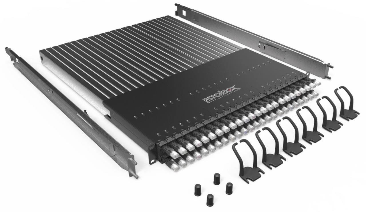 PATCHBOX®Plus+ mit 24 PATCHBOX® Kassetten/Patchkabel, U/FTP, 1,7m, schwarz
